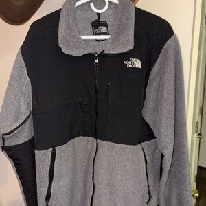 The North Face Men's Two-Tone Performance Jacket